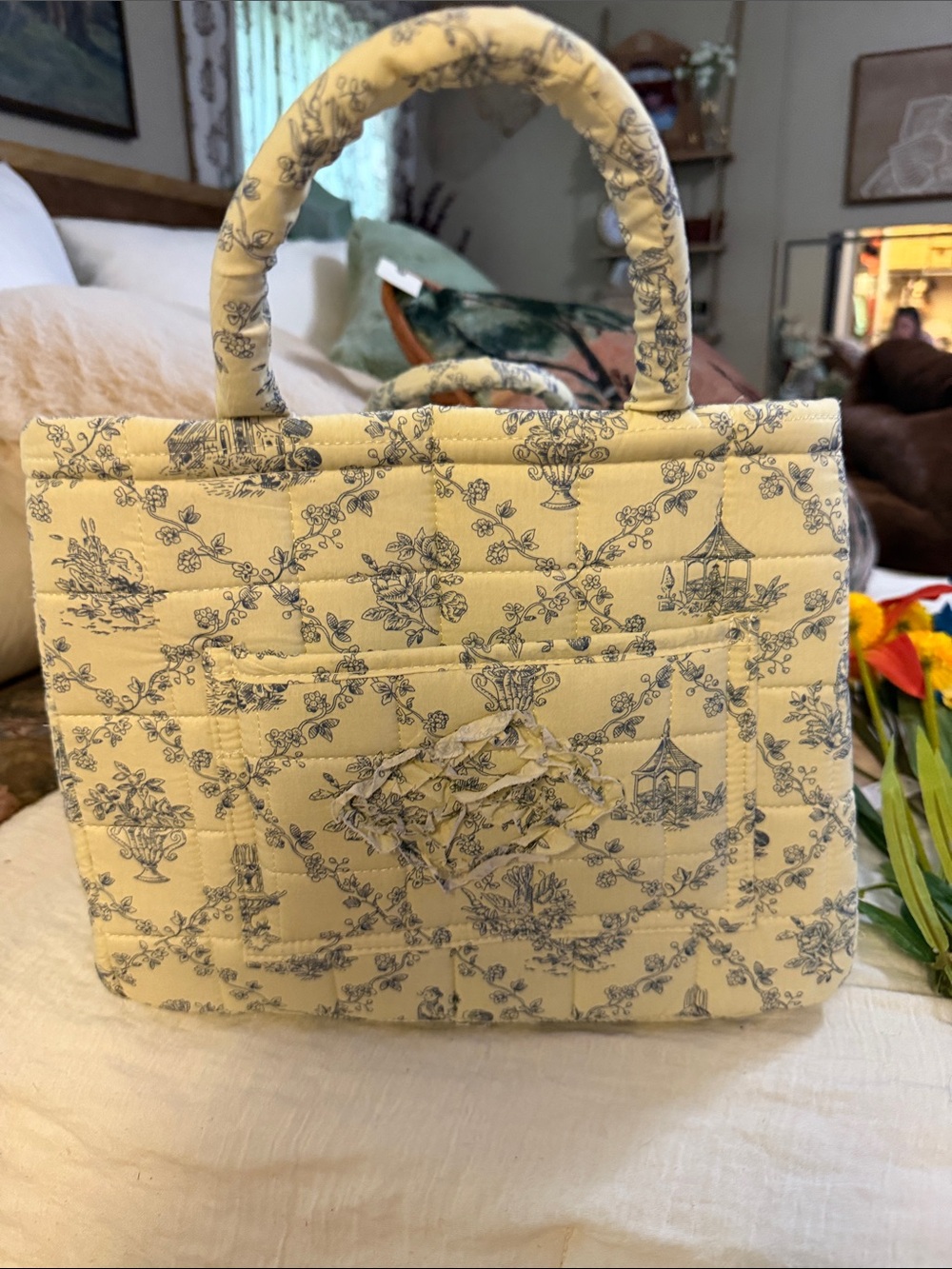 Quilted Floral Top-Handle Tote Bag in Cream and Blue